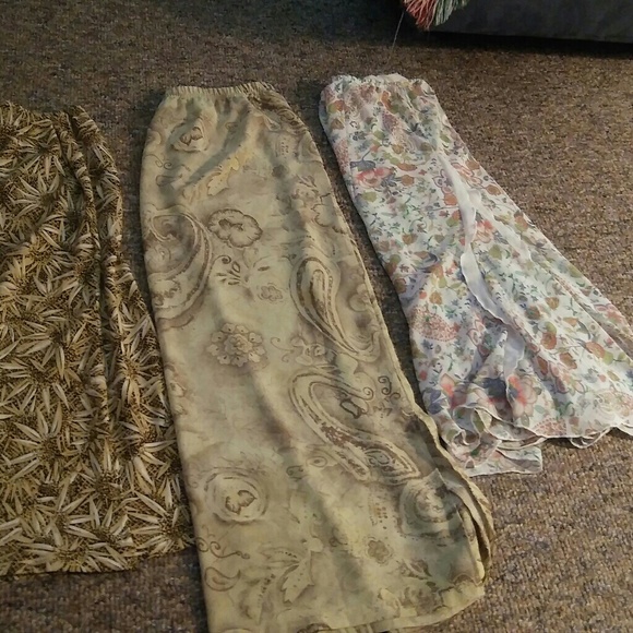 Close - Picture 5 of 8